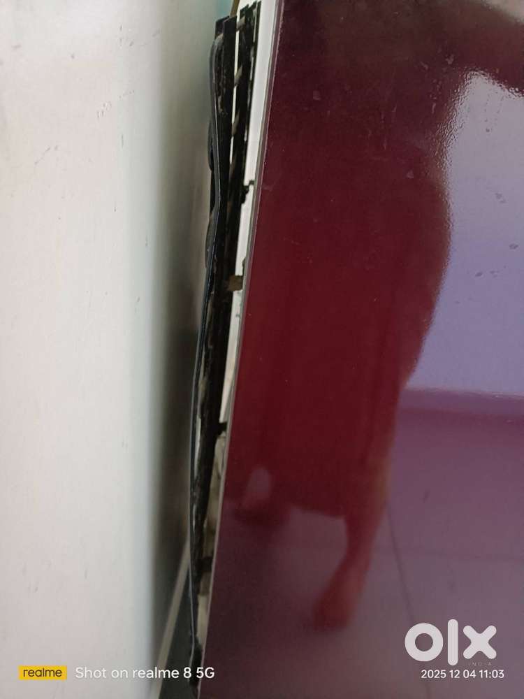 Fridge lg 180 liters