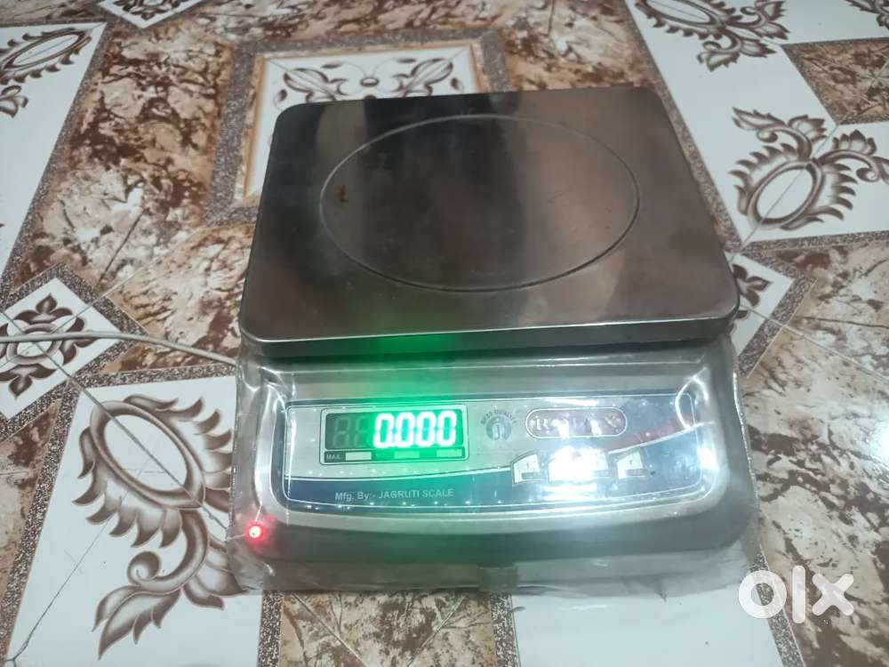 Whight scale 25 kg good condition n working