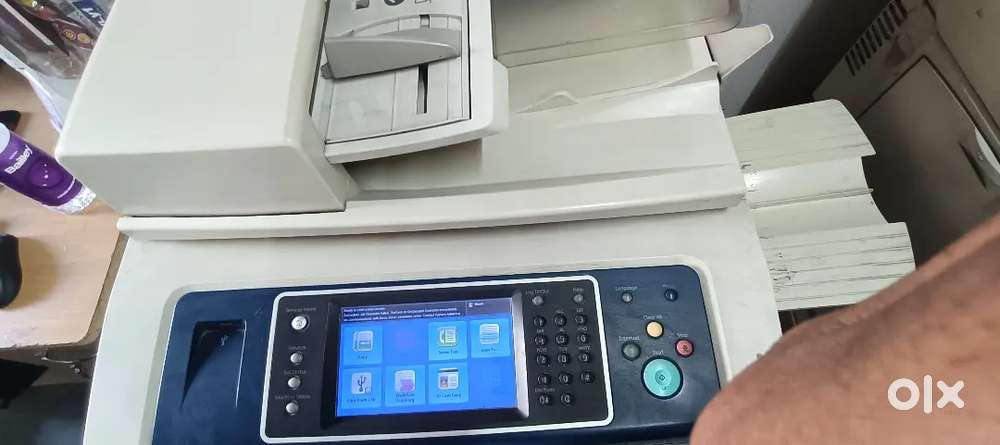 Xerox company black and white Xerox machine 5890