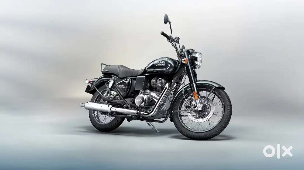 7 manth old new version bs7 Royal Enfield bullet 350
