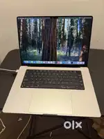 Apple MacBook Pro 16 inch M1 16GB/500GB Excellent Like New