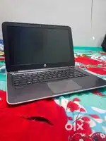 hp i3 6th gen laptop for sell in just 10500 with warranty