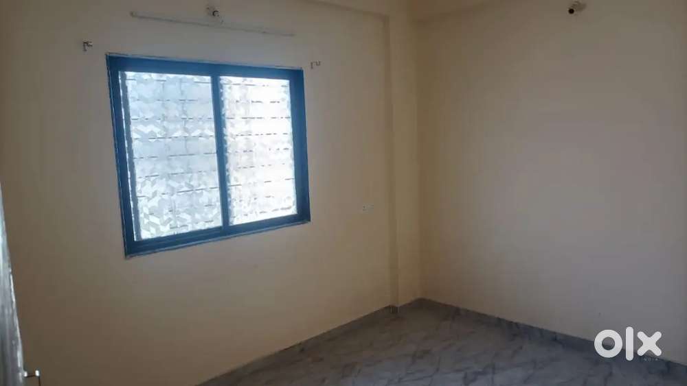 1bhk available from 1st of February