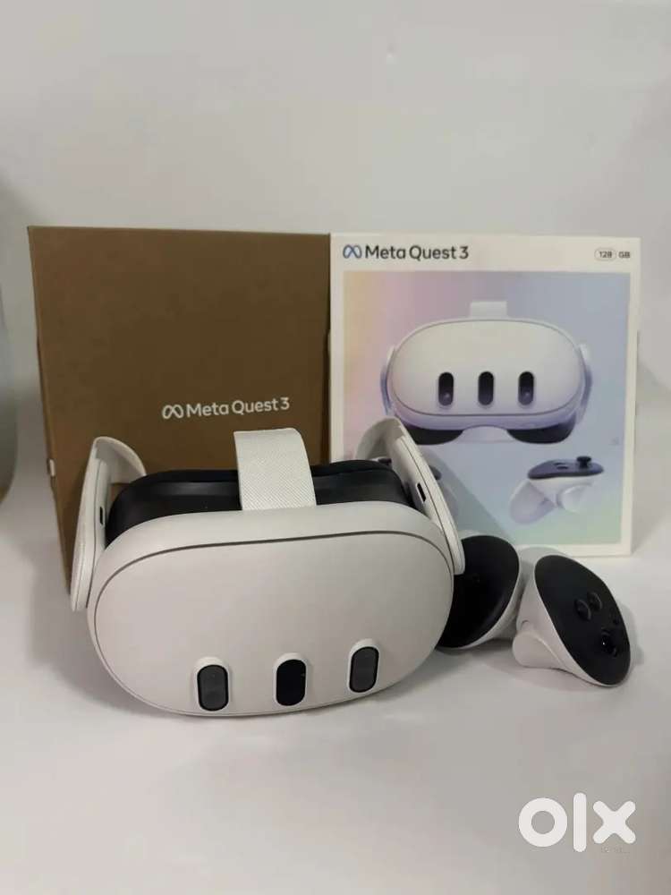 Meta Quest 3 Advanced All-in-One VR Headset (128GB)