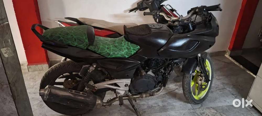 Bike me koi kaam nhi hai