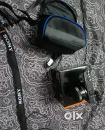 Sony Alpha ILCE-6400L 24.2MP Mirrorless Camera (Black) with 16-50mm