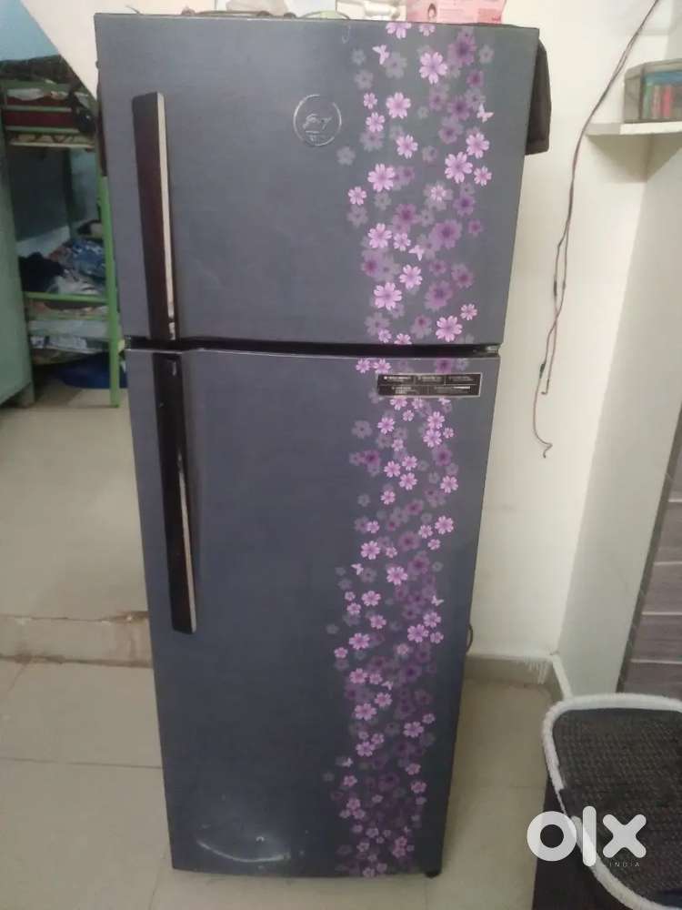 Godrez double door fridge in good and running  condition