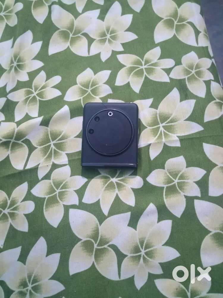 Phantom V flip 5g