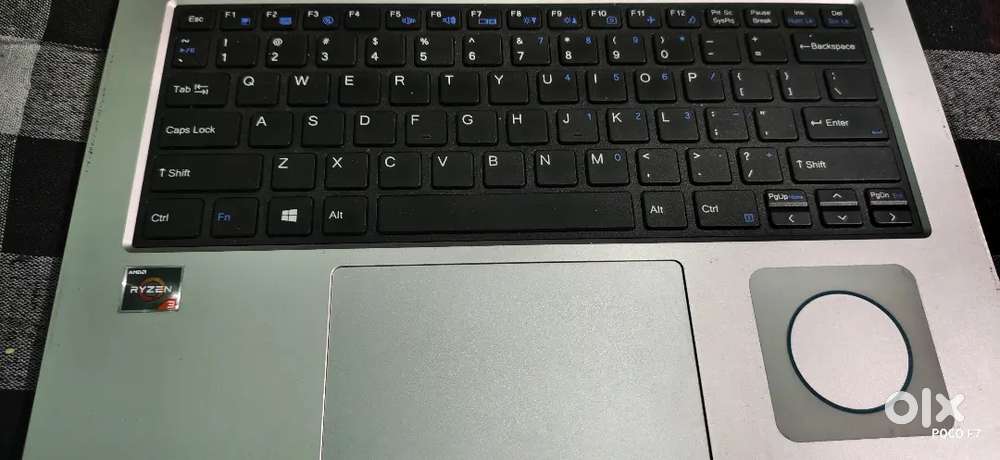 ACER ONE 14 RYZEN 3