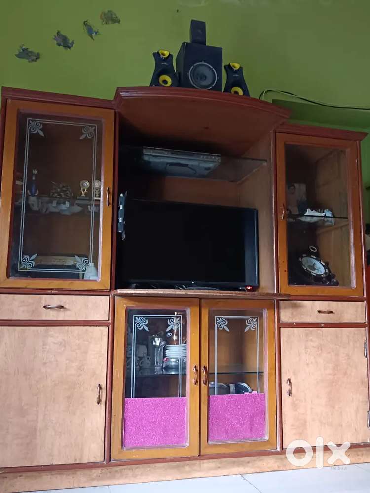 Wooden handmade showcase