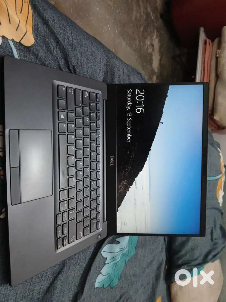 No problem storage 512 GB and Window 11 Dell