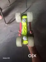 Skating shoes