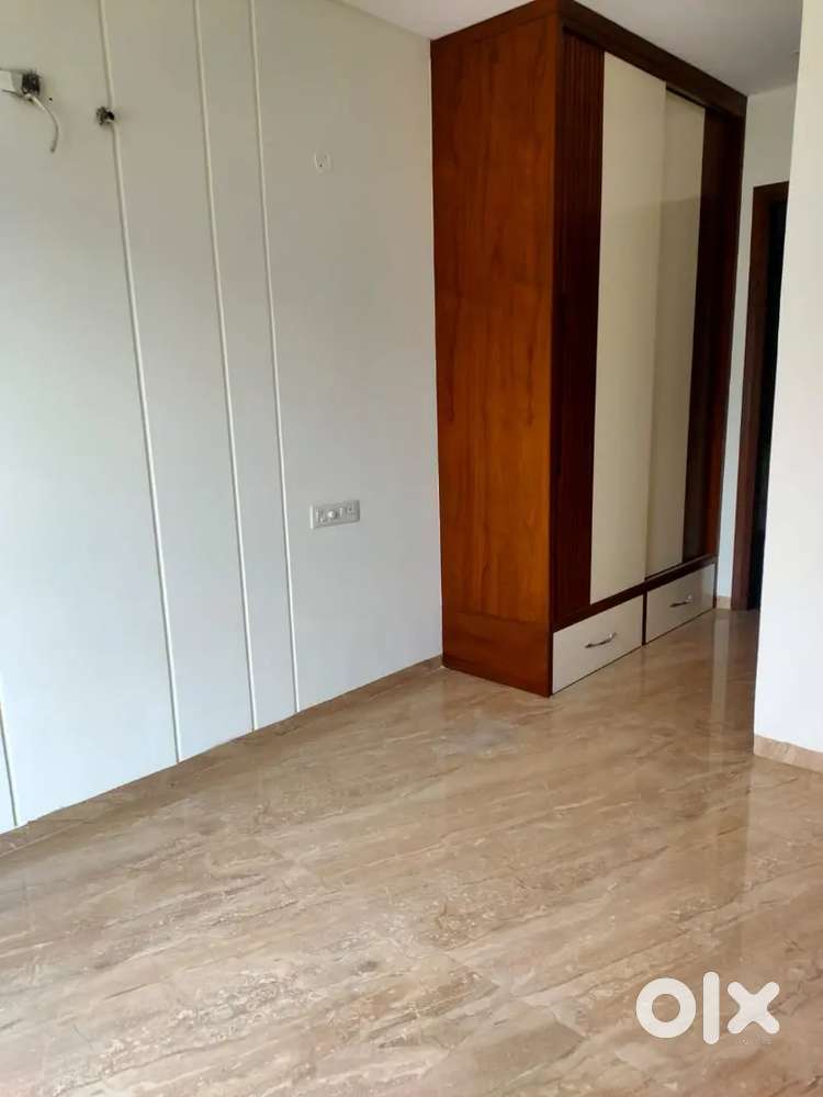 10 marla independent house single for sale in sector 37 b