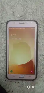 Samsung J7