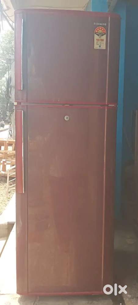 Samsung 350 liters double door refrigerator good condition