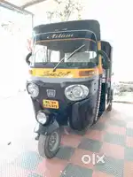 BAJAJ COMPACT 4S PETROL