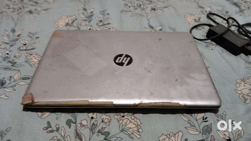 Hp laptop   500 gb space