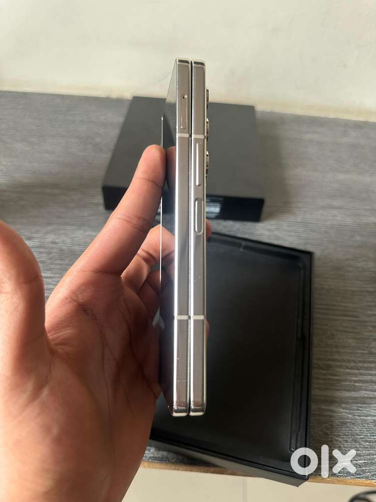 Samsung Galaxy Z Fold 5 – 512GB