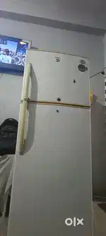 LG Duble door