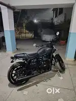 Yezdi Roadster