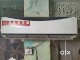Akai ac 2 tan heavy duty . good condition