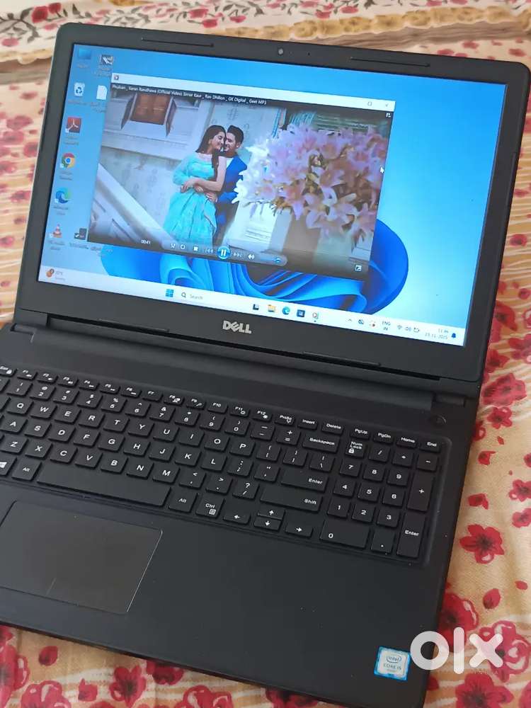 Dell full size excellent condition intel core i5 7th gen Laptop