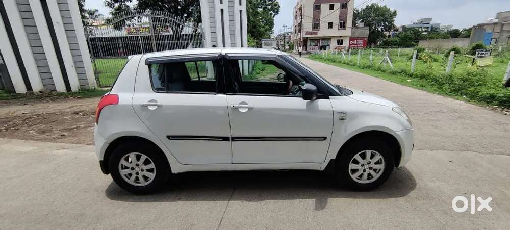 Maruti Suzuki Swift 2011 Petrol Good Condition