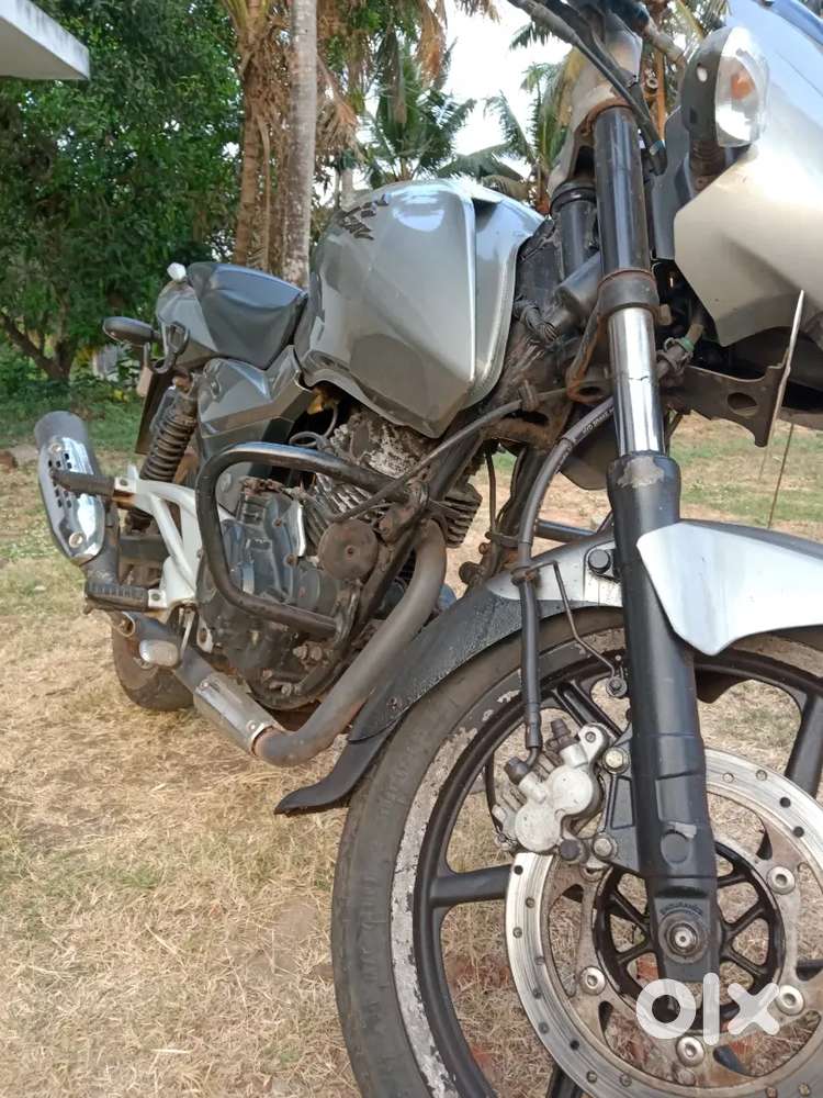 Pulsar 180 for sale