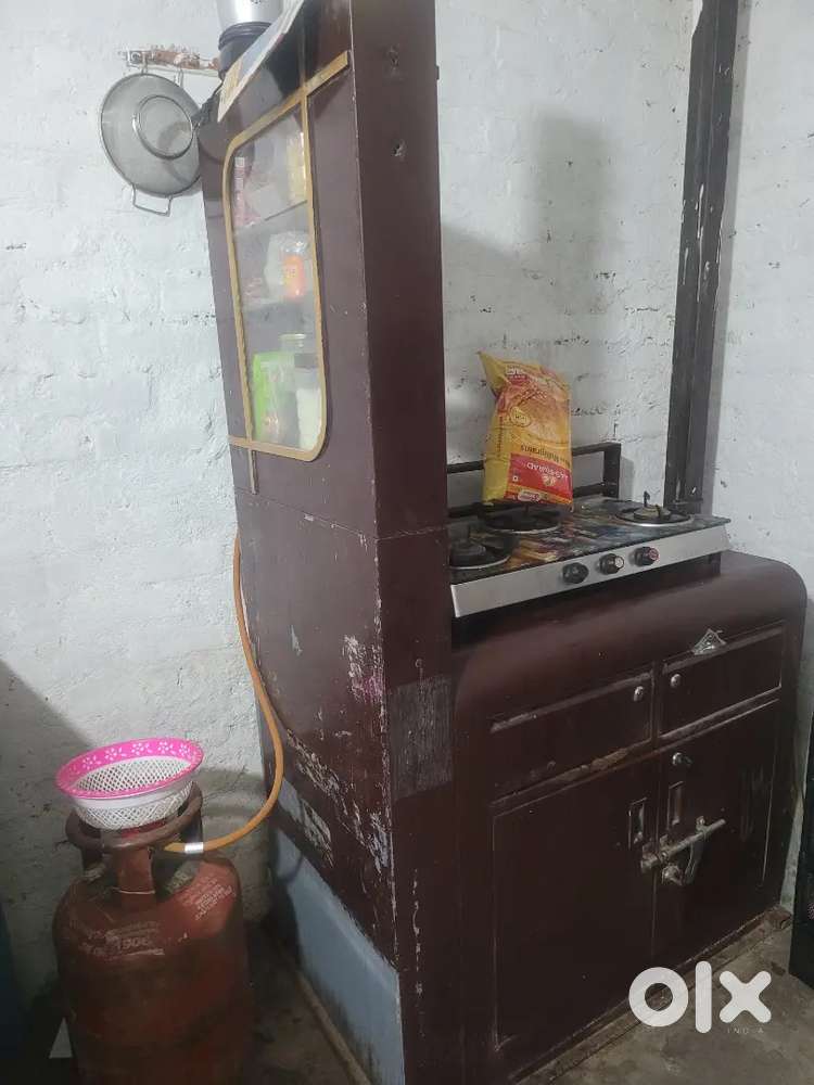 Kitchen counter/stall