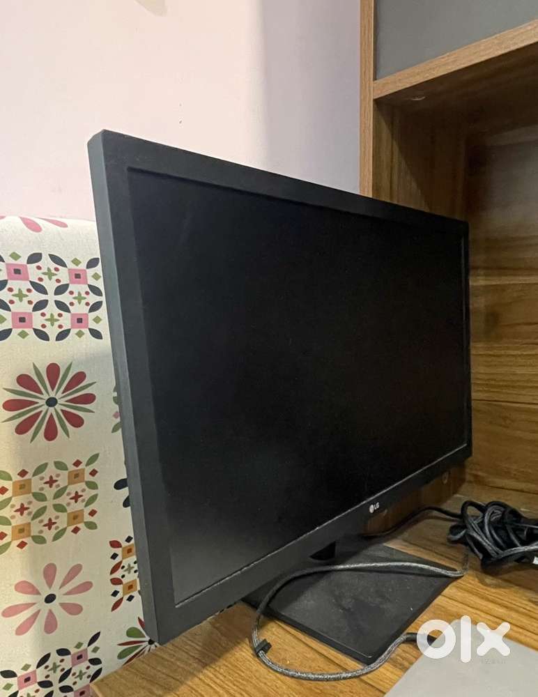 LG 21 inch LED Monitor