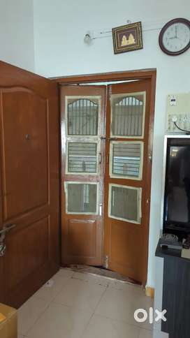 Furnished flat with wardrobe, tv display unit, modular kitchen dining