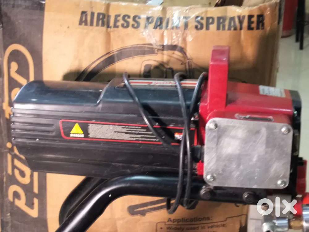 Spray paint machine