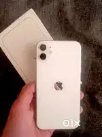iPhone 11(128gb) In Scratchless Condition With Bill, Box, And cable