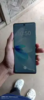 Vivo v27 at good condition (8/128)