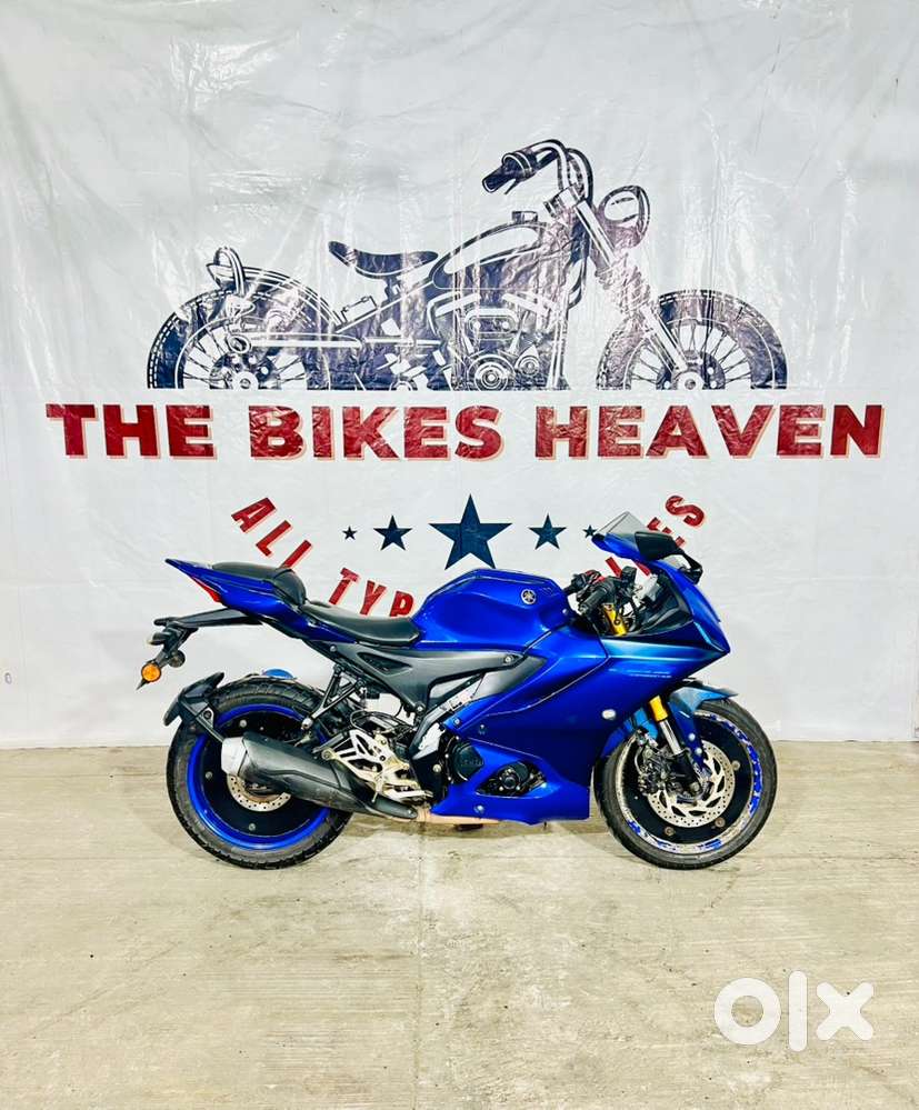 Yamaha R15 v4 bs6 Abs