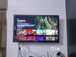 40 inches Philips LED TV Model no. 40PFL4757