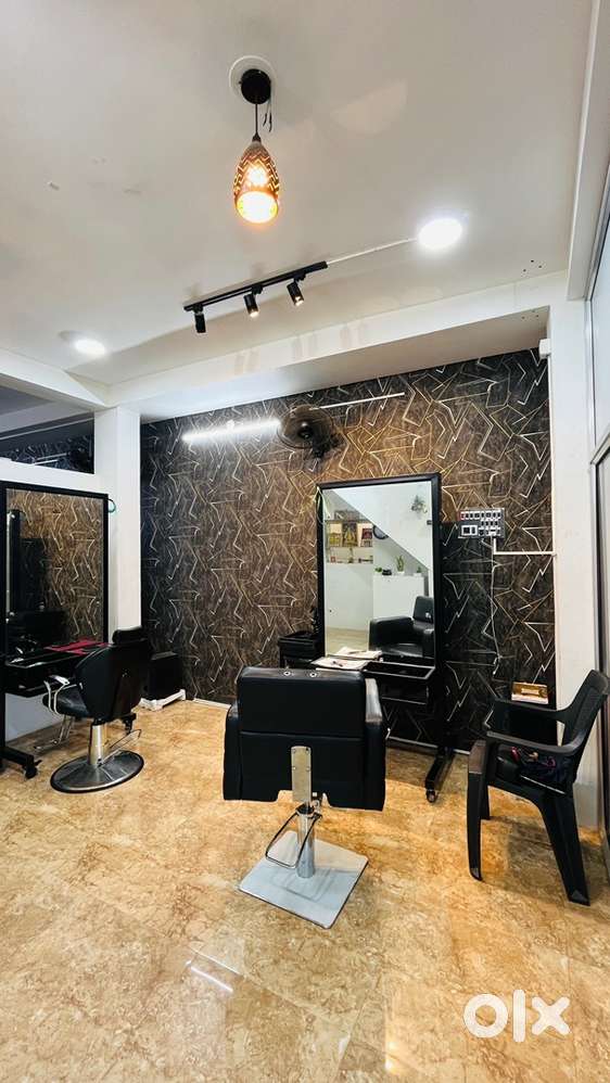 Beauty Parlor for sale with all materials