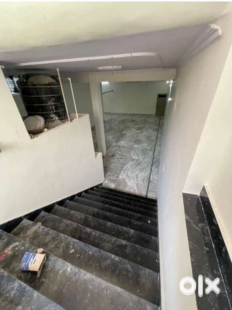 1800 square feet basement kardhani for rent