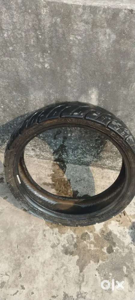 FZ tyre MRF back tyre super tyre FZS MRF tyres
