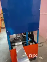 Paper plate machine