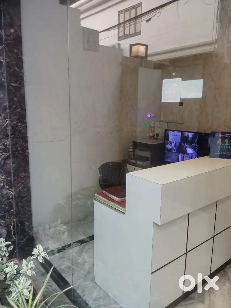 Front office manager