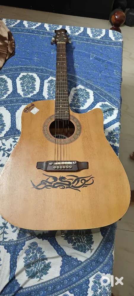 Jumbo Guitar For Sale