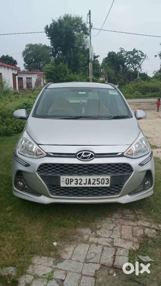Hyundai Grand i10 2017 Diesel 94000 Km Driven push button start