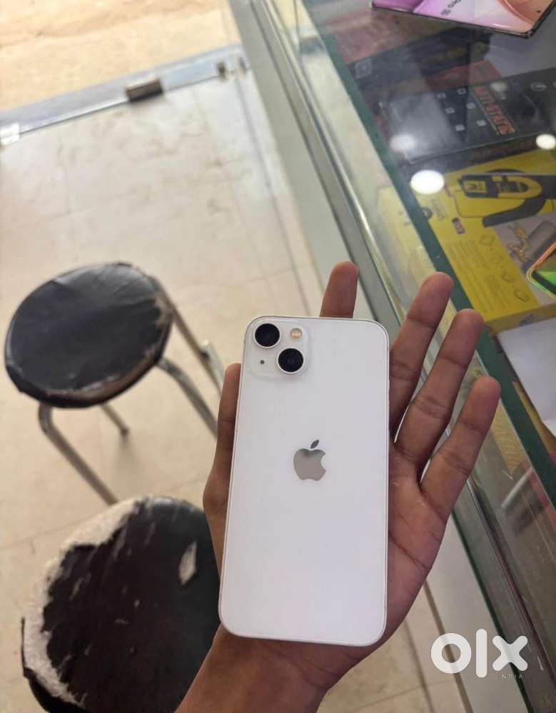 iPhone 13 good good condition, urgent sale