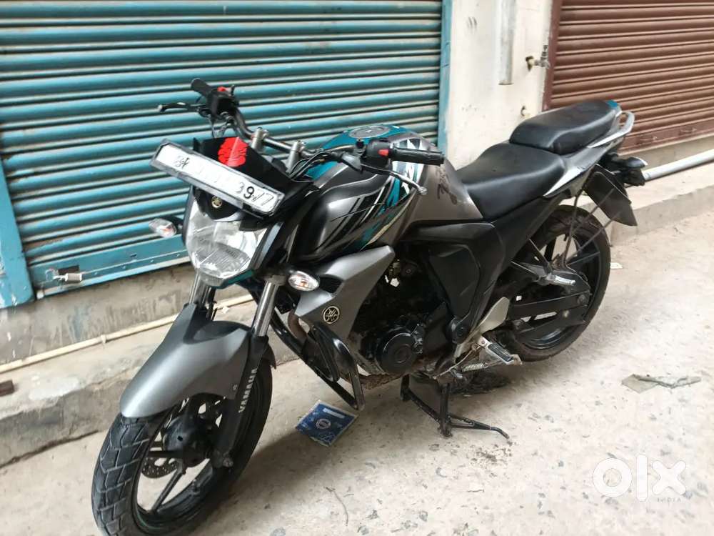 Yamaha FZS BS4  model 2018