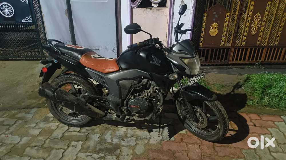 Honda CB tigger