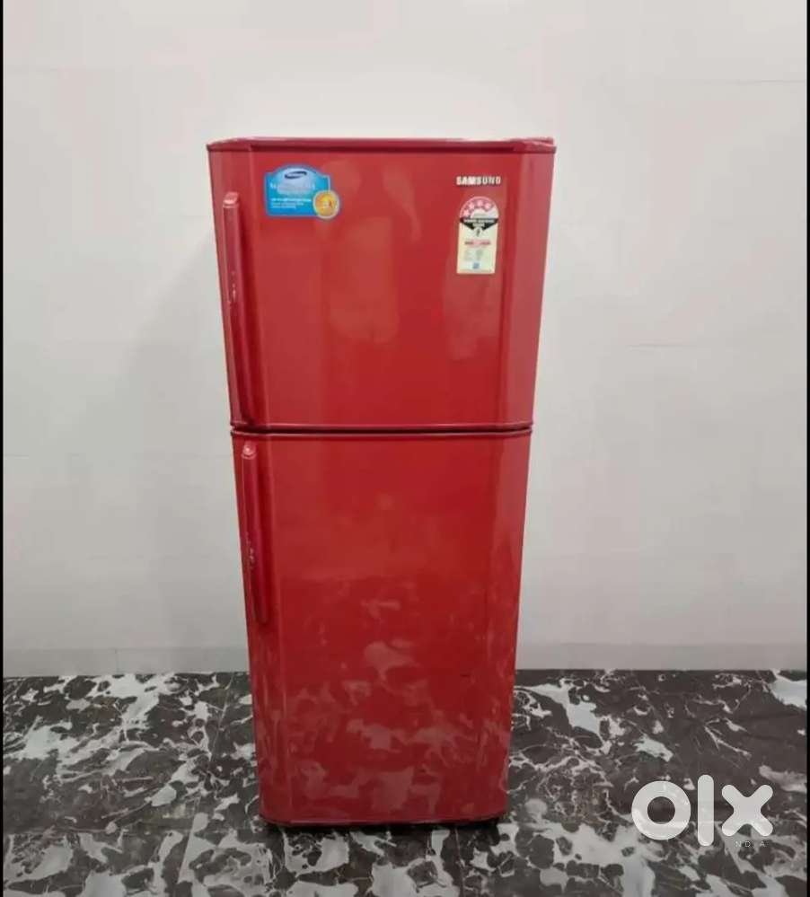 Samsungdouble door 270 litre 4 star rating Red colour Built incomplete