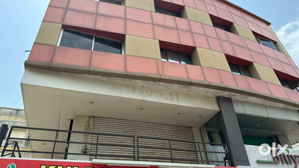 Road touch Shop for sale