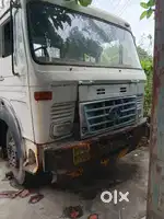 Tata LPT 4018