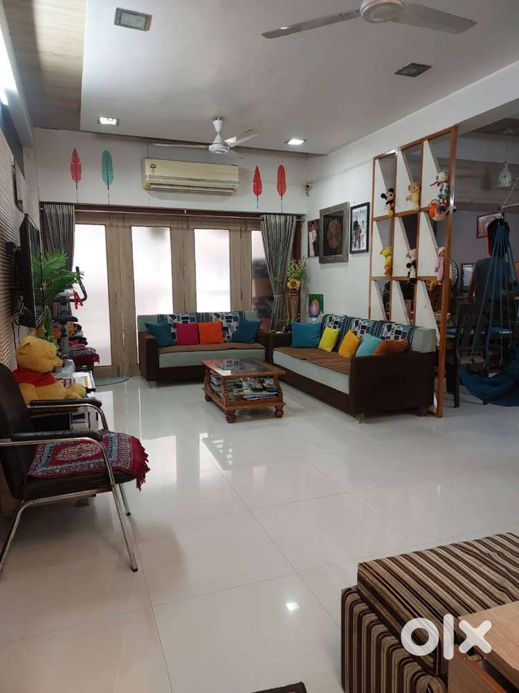 For Sell 3BHK Fully Furnished Flat, Sola